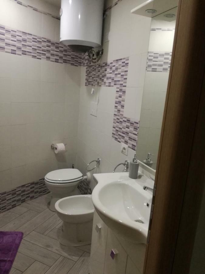 Appartamento In Seminterrato Zannone Sabaudia Exterior foto